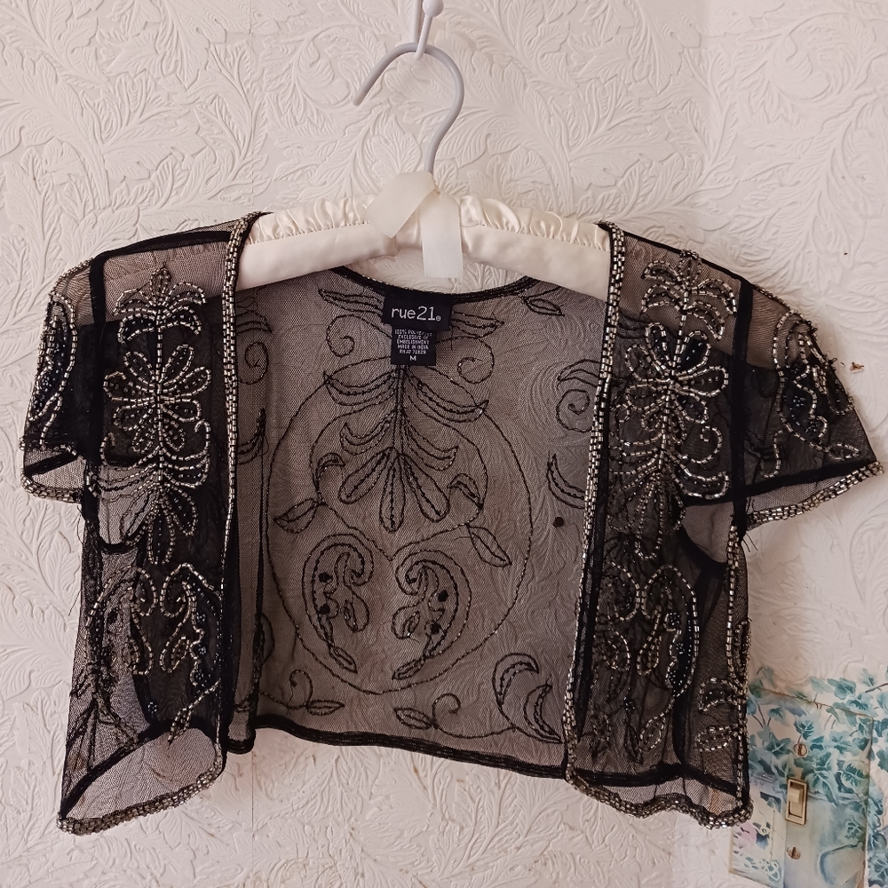 Shrug from Rue 21 size medium